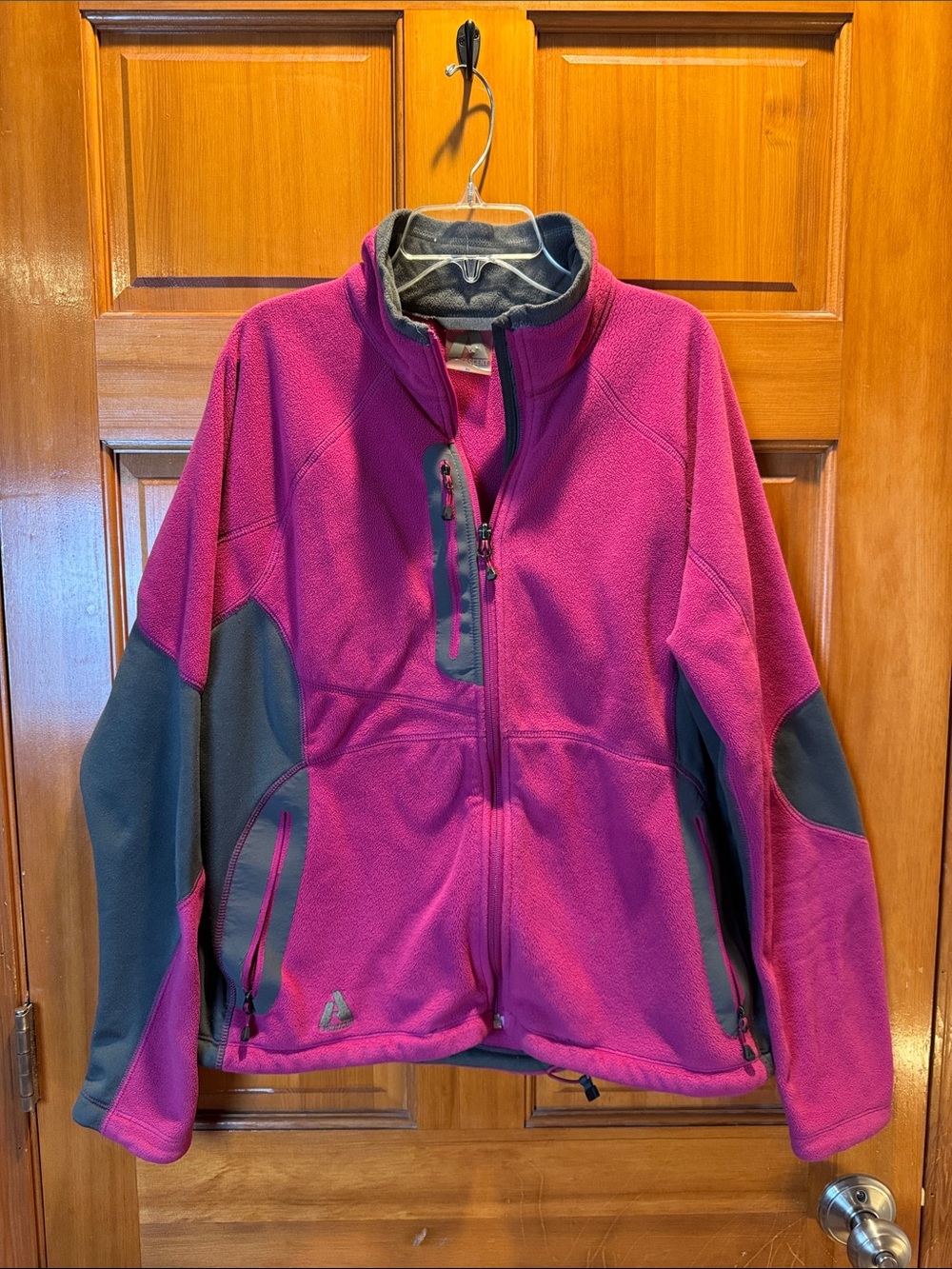 Eddie Bauer Whittaker Women’s Full-Zip Fleece Jacket Magenta & Charcoal Size XL